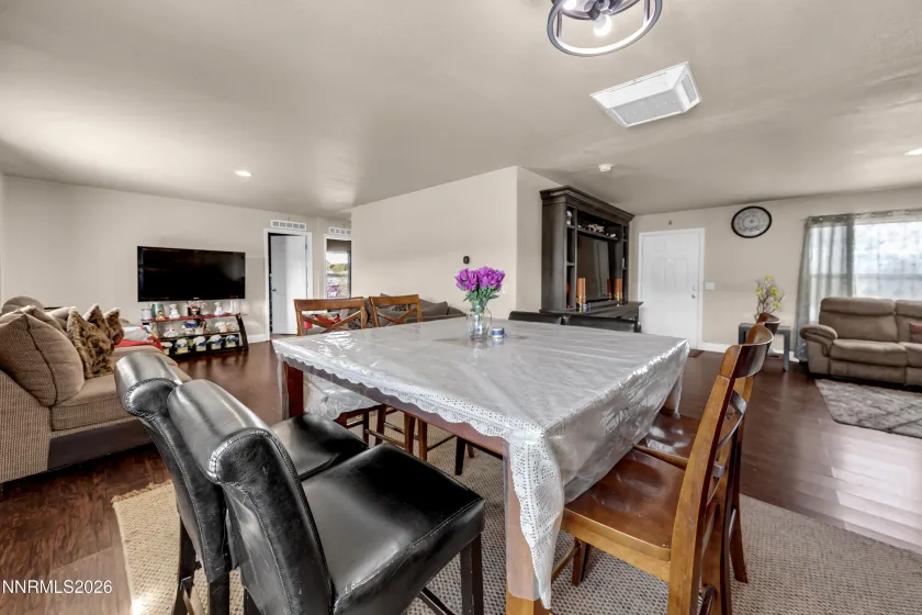 280 Pit, Sun Valley, Nevada 89433, 4 Bedrooms Bedrooms, ,2 BathroomsBathrooms,Residential,Residential,Pit,260003826