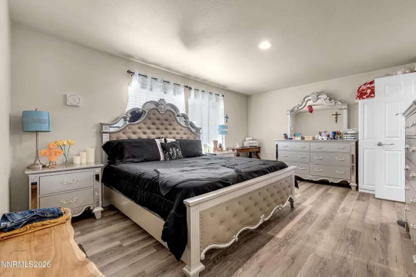 280 Pit, Sun Valley, Nevada 89433, 4 Bedrooms Bedrooms, ,2 BathroomsBathrooms,Residential,Residential,Pit,260003826