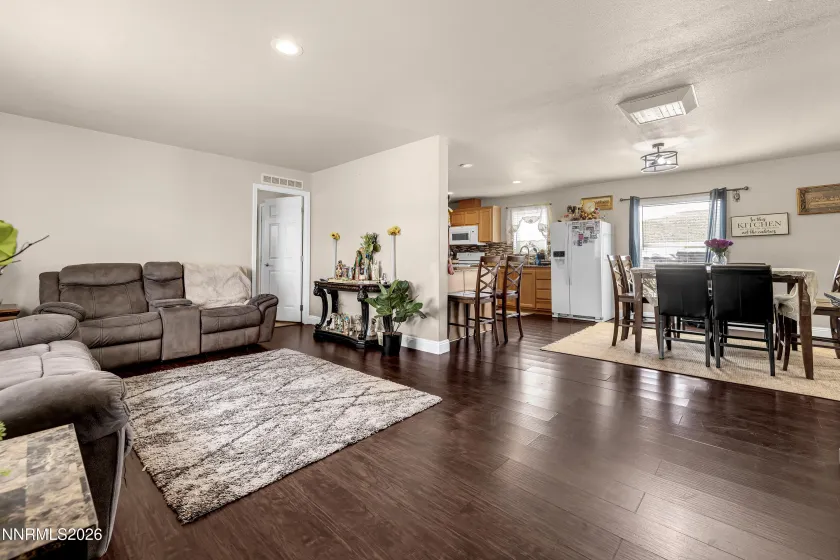 280 Pit, Sun Valley, Nevada 89433, 4 Bedrooms Bedrooms, ,2 BathroomsBathrooms,Residential,Residential,Pit,260003826