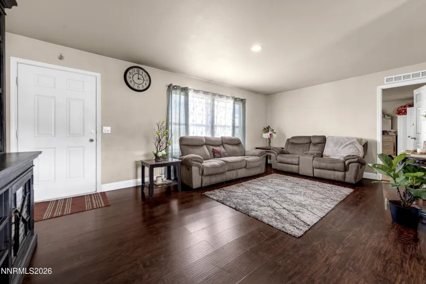 280 Pit, Sun Valley, Nevada 89433, 4 Bedrooms Bedrooms, ,2 BathroomsBathrooms,Residential,Residential,Pit,260003826