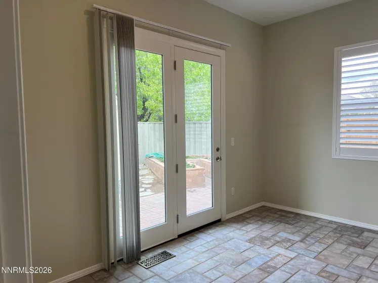 9941 Northrup, Reno, Nevada 89521, 4 Bedrooms Bedrooms, ,2 BathroomsBathrooms,Residential,Residential,Northrup,260003827