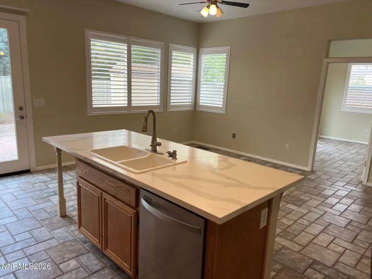 9941 Northrup, Reno, Nevada 89521, 4 Bedrooms Bedrooms, ,2 BathroomsBathrooms,Residential,Residential,Northrup,260003827