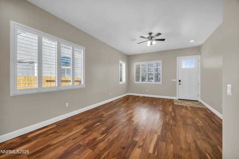 9941 Northrup, Reno, Nevada 89521, 4 Bedrooms Bedrooms, ,2 BathroomsBathrooms,Residential,Residential,Northrup,260003827