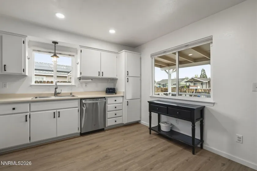 1322 Patricia, Gardnerville, Nevada 89460, 3 Bedrooms Bedrooms, ,2 BathroomsBathrooms,Residential,Residential,Patricia,260003828