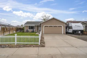 1322 Patricia, Gardnerville, Nevada 89460, 3 Bedrooms Bedrooms, ,2 BathroomsBathrooms,Residential,Residential,Patricia,260003828