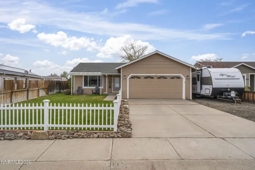 1322 Patricia, Gardnerville, Nevada 89460, 3 Bedrooms Bedrooms, ,2 BathroomsBathrooms,Residential,Residential,Patricia,260003828