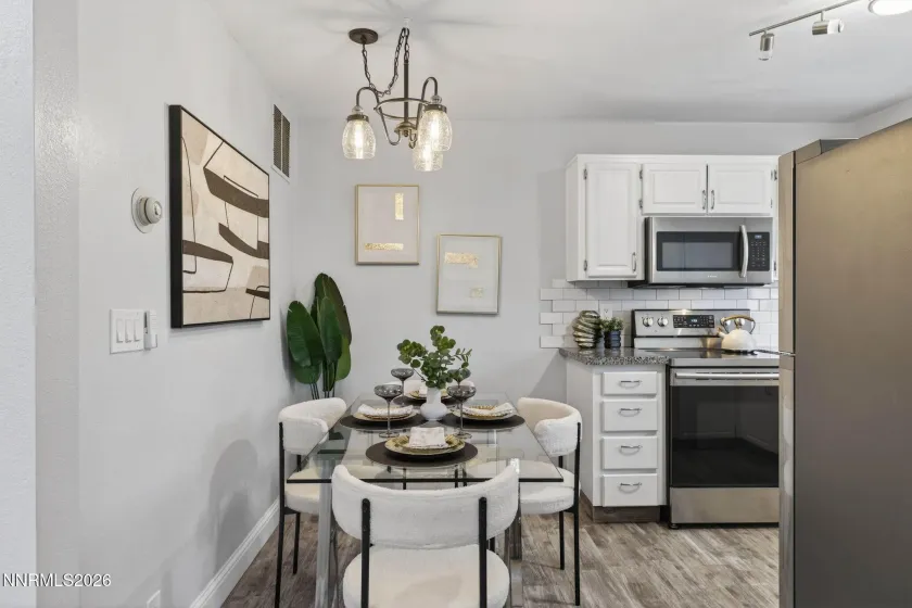 1485 Selmi, Reno, Nevada 89512, 1 Bedroom Bedrooms, ,1 BathroomBathrooms,Residential,Residential,Selmi,260003832