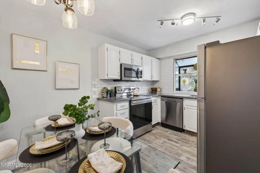 1485 Selmi, Reno, Nevada 89512, 1 Bedroom Bedrooms, ,1 BathroomBathrooms,Residential,Residential,Selmi,260003832