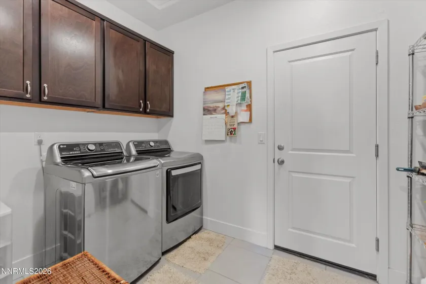 2221 Millville, Sparks, Nevada 89441, 3 Bedrooms Bedrooms, ,2 BathroomsBathrooms,Residential,Residential,Millville,260003833