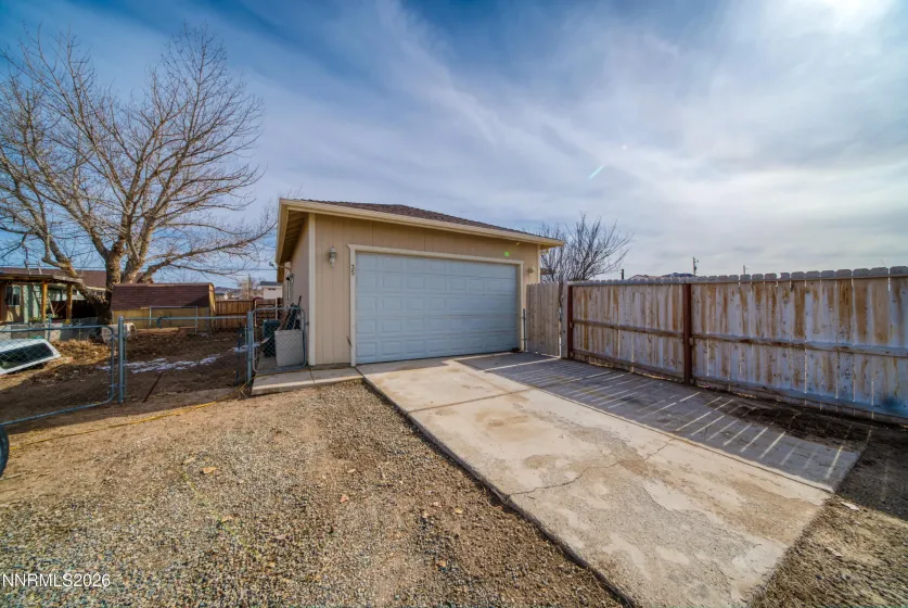 35 Buffalo, Yerington, Nevada 89447, 3 Bedrooms Bedrooms, ,2 BathroomsBathrooms,Residential,Residential,Buffalo,260003836
