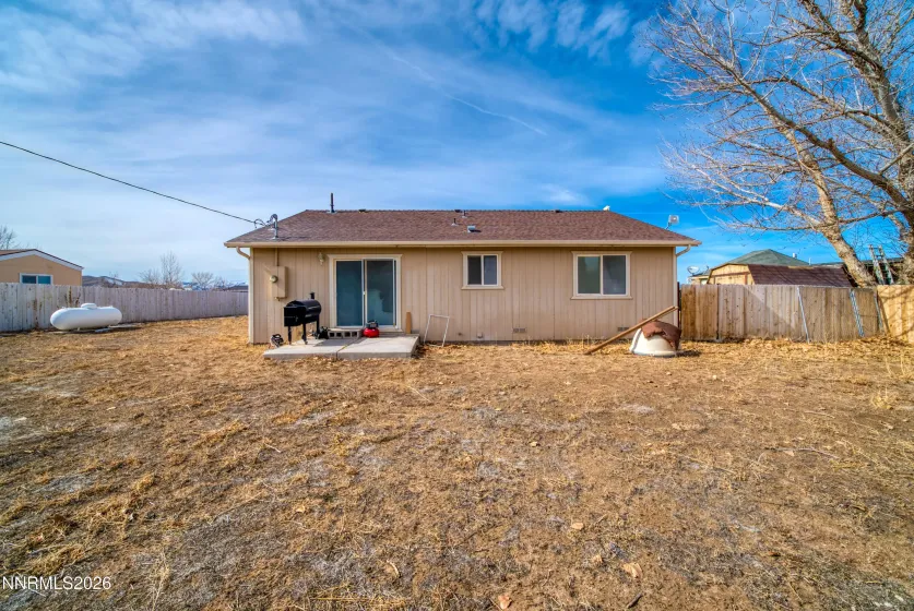 35 Buffalo, Yerington, Nevada 89447, 3 Bedrooms Bedrooms, ,2 BathroomsBathrooms,Residential,Residential,Buffalo,260003836