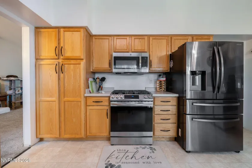 1091 Alta Vista, Sparks, Nevada 89434, 4 Bedrooms Bedrooms, ,3 BathroomsBathrooms,Residential,Residential,Alta Vista,260003835