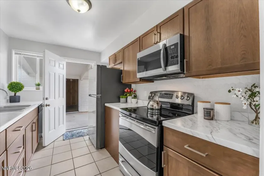 12051 Rocky Mountain, Reno, Nevada 89506, 3 Bedrooms Bedrooms, ,1 BathroomBathrooms,Residential,Residential,Rocky Mountain,260003839