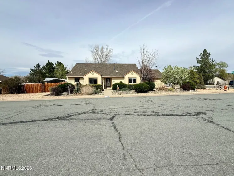 4734 Killdeer, Carson City, Nevada 89701, 4 Bedrooms Bedrooms, ,3 BathroomsBathrooms,Residential,Residential,Killdeer,260003844