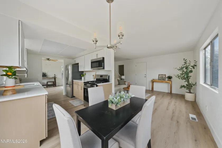 2447 Fieldcrest, Carson City, Nevada 89701, 3 Bedrooms Bedrooms, ,3 BathroomsBathrooms,Residential,Residential,Fieldcrest,260003845