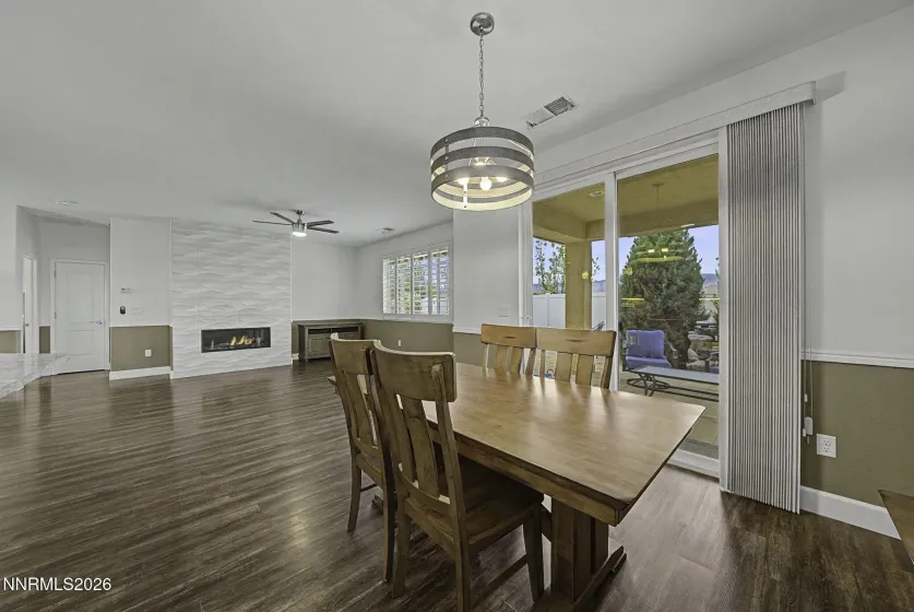 9615 Declan, Reno, Nevada 89521, 3 Bedrooms Bedrooms, ,2 BathroomsBathrooms,Residential,Residential,Declan,260003846