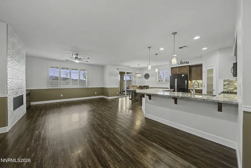 9615 Declan, Reno, Nevada 89521, 3 Bedrooms Bedrooms, ,2 BathroomsBathrooms,Residential,Residential,Declan,260003846