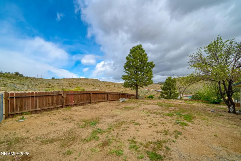 5770 Biller, Sun Valley, Nevada 89433, 3 Bedrooms Bedrooms, ,2 BathroomsBathrooms,Residential,Residential,Biller,260003847