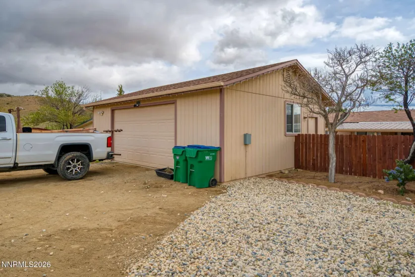 5770 Biller, Sun Valley, Nevada 89433, 3 Bedrooms Bedrooms, ,2 BathroomsBathrooms,Residential,Residential,Biller,260003847