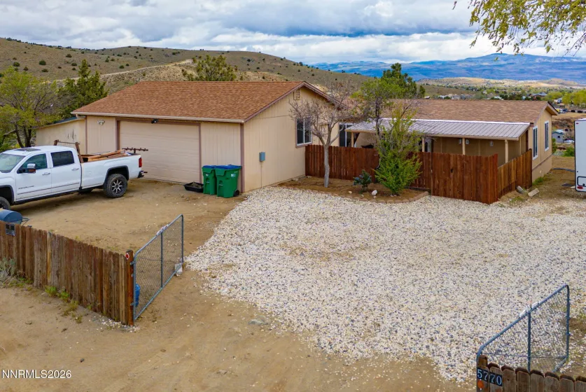 5770 Biller, Sun Valley, Nevada 89433, 3 Bedrooms Bedrooms, ,2 BathroomsBathrooms,Residential,Residential,Biller,260003847