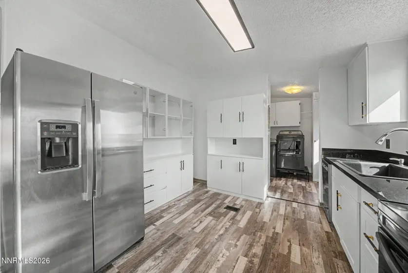 5770 Biller, Sun Valley, Nevada 89433, 3 Bedrooms Bedrooms, ,2 BathroomsBathrooms,Residential,Residential,Biller,260003847