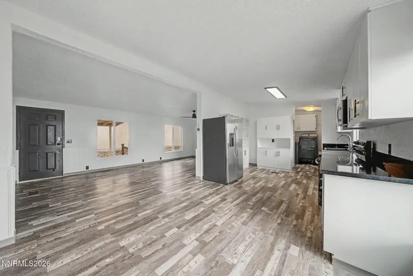 5770 Biller, Sun Valley, Nevada 89433, 3 Bedrooms Bedrooms, ,2 BathroomsBathrooms,Residential,Residential,Biller,260003847