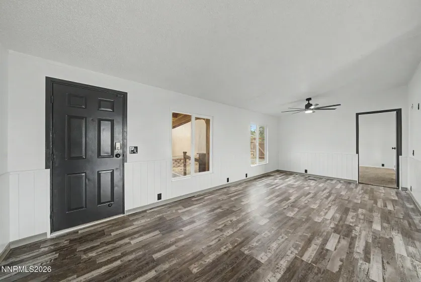 5770 Biller, Sun Valley, Nevada 89433, 3 Bedrooms Bedrooms, ,2 BathroomsBathrooms,Residential,Residential,Biller,260003847