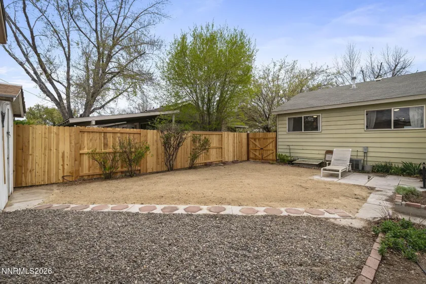 1420 Tanglewood, Sparks, Nevada 89431, 3 Bedrooms Bedrooms, ,2 BathroomsBathrooms,Residential,Residential,Tanglewood,260003848