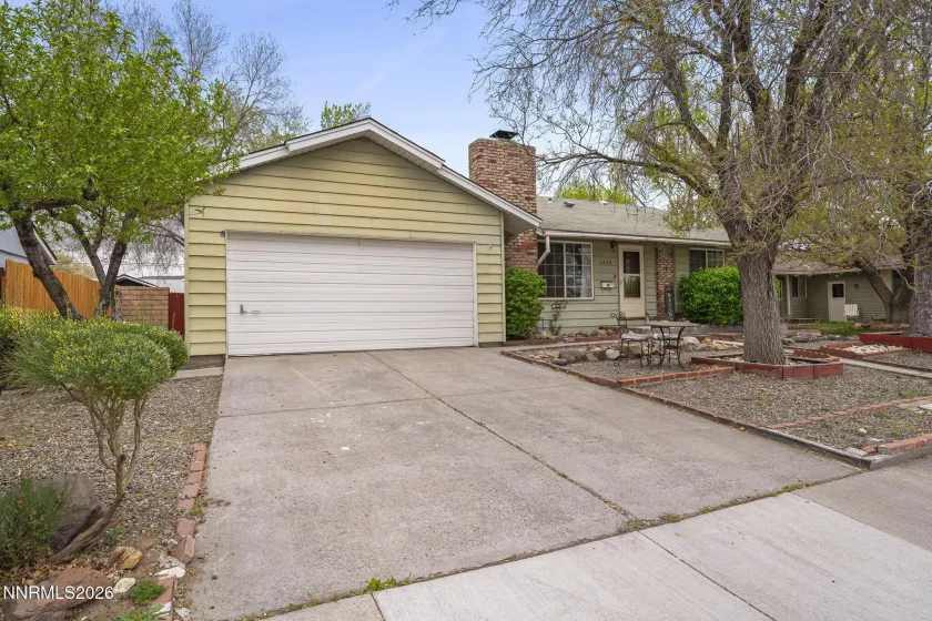 1420 Tanglewood, Sparks, Nevada 89431, 3 Bedrooms Bedrooms, ,2 BathroomsBathrooms,Residential,Residential,Tanglewood,260003848