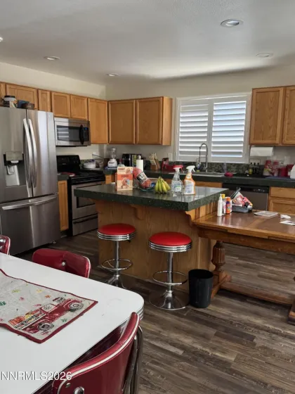 9925 Brightridge, Reno, Nevada 89506, 4 Bedrooms Bedrooms, ,2 BathroomsBathrooms,Residential,Residential,Brightridge,260003849