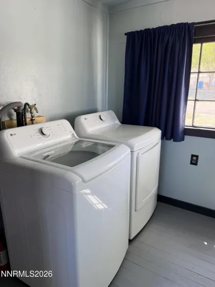 1021 Tonopah, Tonopah, Nevada 89049, 3 Bedrooms Bedrooms, ,1 BathroomBathrooms,Residential,Residential,Tonopah,260003851