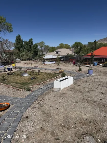 1021 Tonopah, Tonopah, Nevada 89049, 3 Bedrooms Bedrooms, ,1 BathroomBathrooms,Residential,Residential,Tonopah,260003851