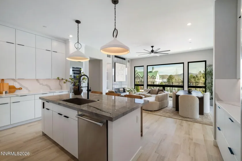 84 Caballada, Reno, Nevada 89511, 2 Bedrooms Bedrooms, ,3 BathroomsBathrooms,Residential,Residential,Caballada,260003854