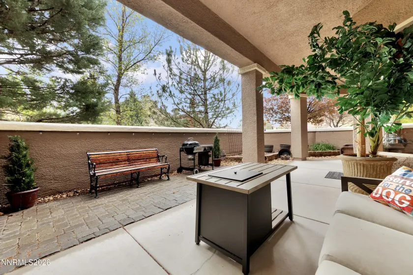 9900 Wilbur May, Reno, Nevada 89521, 2 Bedrooms Bedrooms, ,3 BathroomsBathrooms,Residential,Residential,Wilbur May,260003811