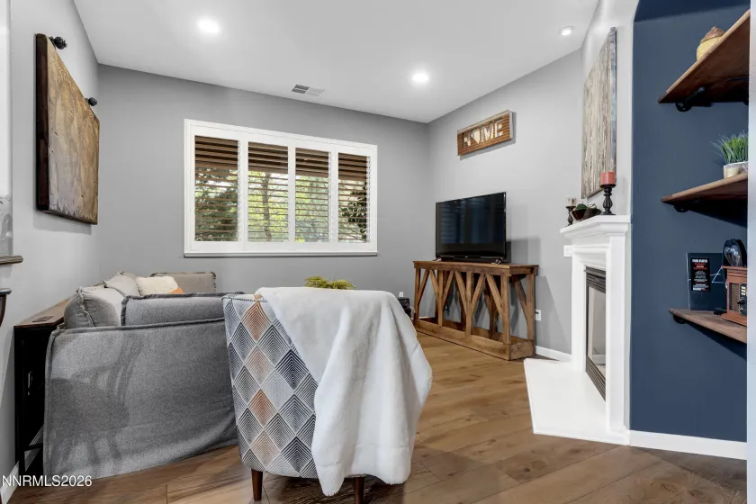 9900 Wilbur May, Reno, Nevada 89521, 2 Bedrooms Bedrooms, ,3 BathroomsBathrooms,Residential,Residential,Wilbur May,260003811