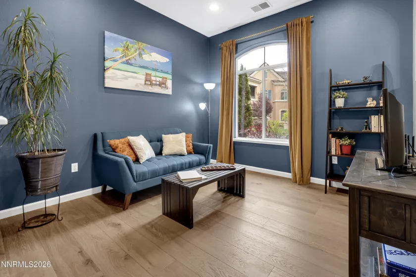 9900 Wilbur May, Reno, Nevada 89521, 2 Bedrooms Bedrooms, ,3 BathroomsBathrooms,Residential,Residential,Wilbur May,260003811