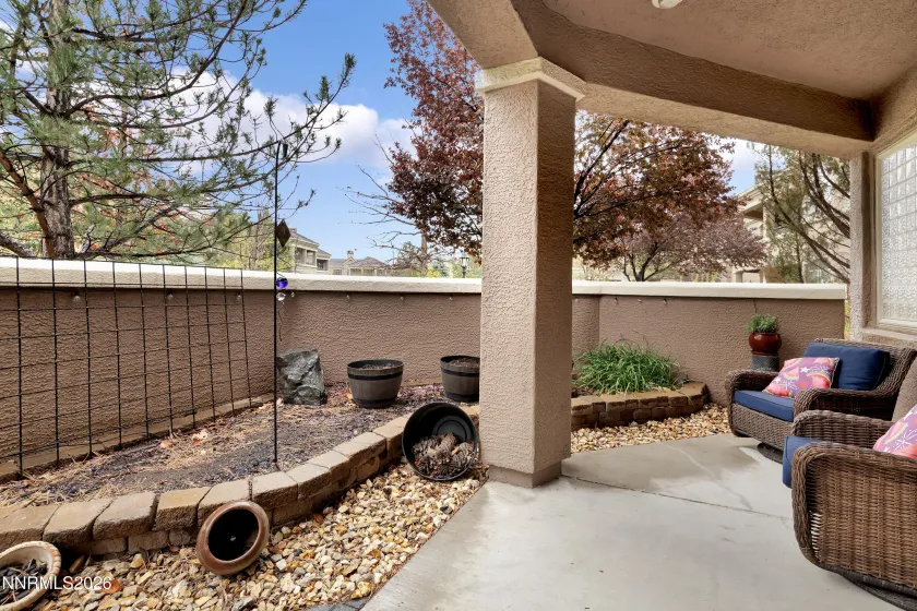 9900 Wilbur May, Reno, Nevada 89521, 2 Bedrooms Bedrooms, ,3 BathroomsBathrooms,Residential,Residential,Wilbur May,260003811