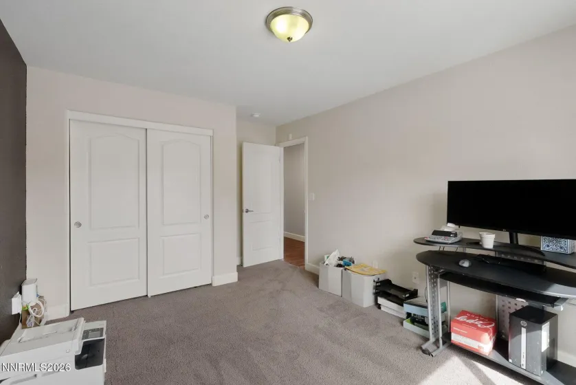 7450 Comet, Sparks, Nevada 89436, 4 Bedrooms Bedrooms, ,3 BathroomsBathrooms,Residential,Residential,Comet,260003815