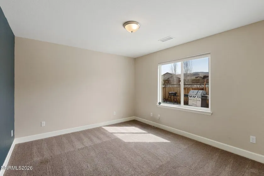 7450 Comet, Sparks, Nevada 89436, 4 Bedrooms Bedrooms, ,3 BathroomsBathrooms,Residential,Residential,Comet,260003815