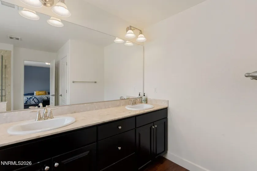 7450 Comet, Sparks, Nevada 89436, 4 Bedrooms Bedrooms, ,3 BathroomsBathrooms,Residential,Residential,Comet,260003815