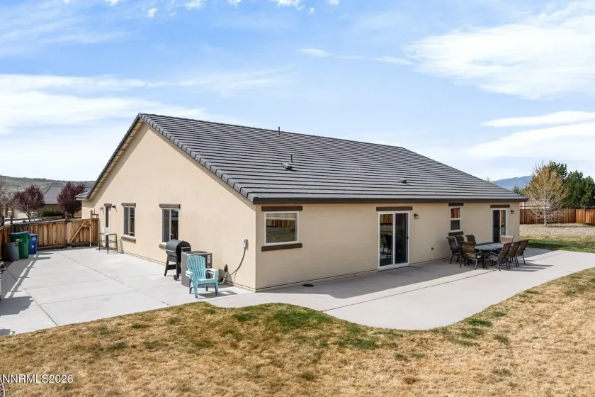 7450 Comet, Sparks, Nevada 89436, 4 Bedrooms Bedrooms, ,3 BathroomsBathrooms,Residential,Residential,Comet,260003815