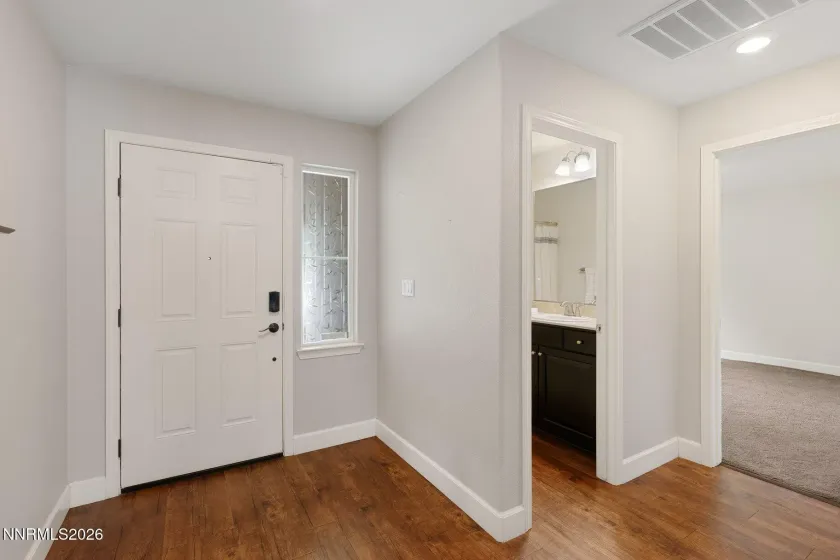 7450 Comet, Sparks, Nevada 89436, 4 Bedrooms Bedrooms, ,3 BathroomsBathrooms,Residential,Residential,Comet,260003815