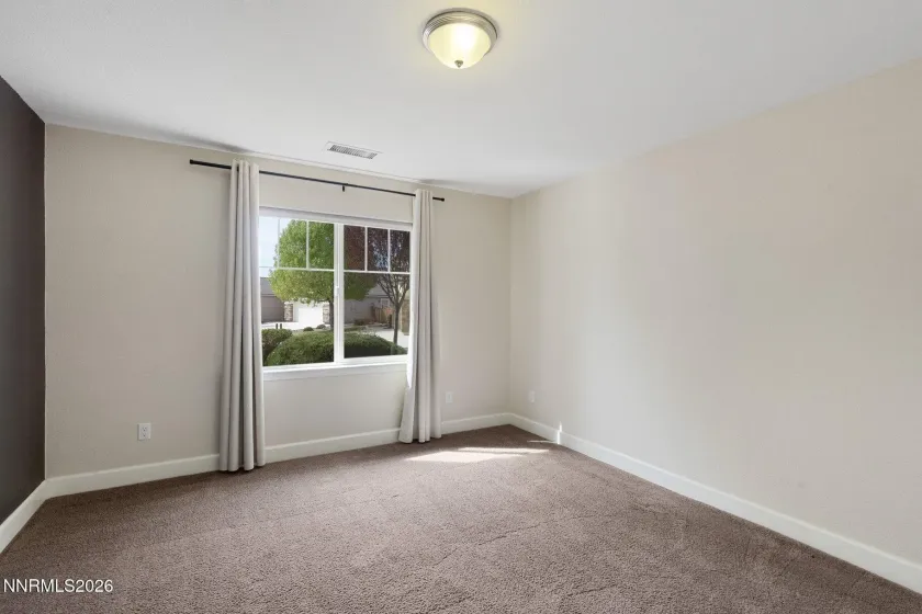 7450 Comet, Sparks, Nevada 89436, 4 Bedrooms Bedrooms, ,3 BathroomsBathrooms,Residential,Residential,Comet,260003815