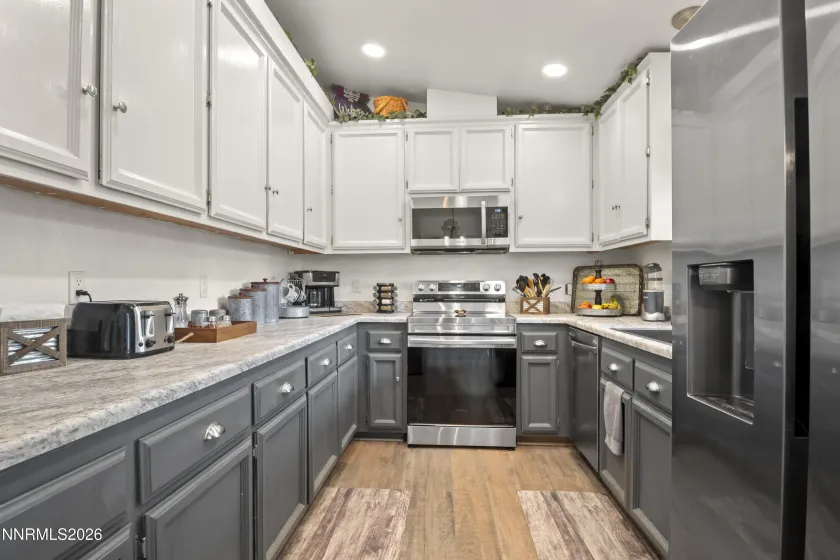 695 Ann, Gardnerville, Nevada 89460, 3 Bedrooms Bedrooms, ,2 BathroomsBathrooms,Residential,Residential,Ann,260003819