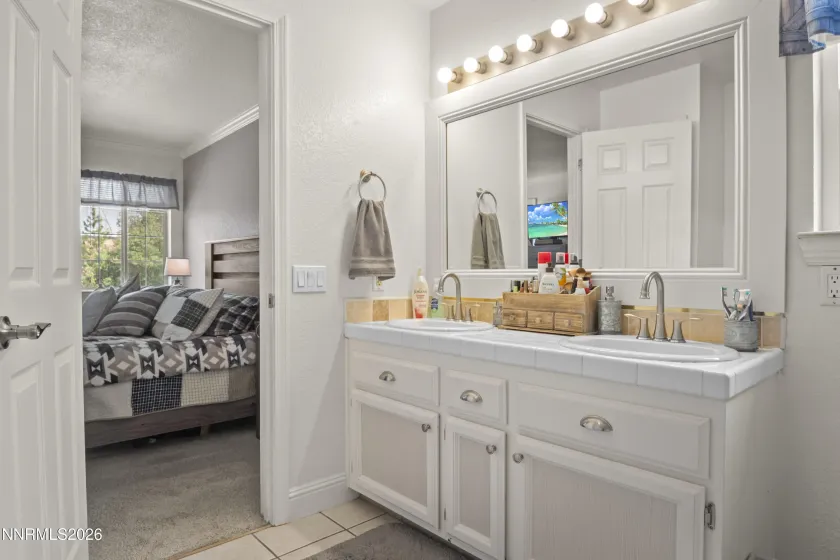 695 Ann, Gardnerville, Nevada 89460, 3 Bedrooms Bedrooms, ,2 BathroomsBathrooms,Residential,Residential,Ann,260003819