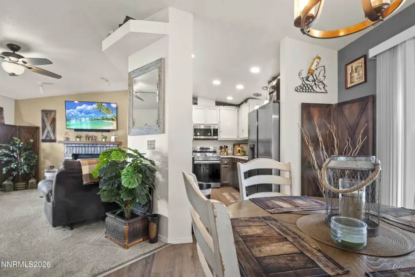 695 Ann, Gardnerville, Nevada 89460, 3 Bedrooms Bedrooms, ,2 BathroomsBathrooms,Residential,Residential,Ann,260003819