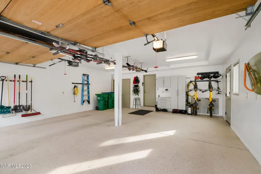 4281 Bitteroot, Reno, Nevada 89519, 2 Bedrooms Bedrooms, ,3 BathroomsBathrooms,Residential,Residential,Bitteroot,260003853