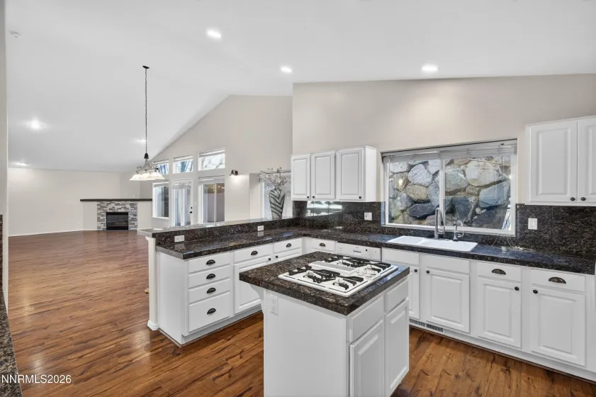 6279 Golden Meadow, Reno, Nevada 89519, 4 Bedrooms Bedrooms, ,3 BathroomsBathrooms,Residential,Residential,Golden Meadow,260003858