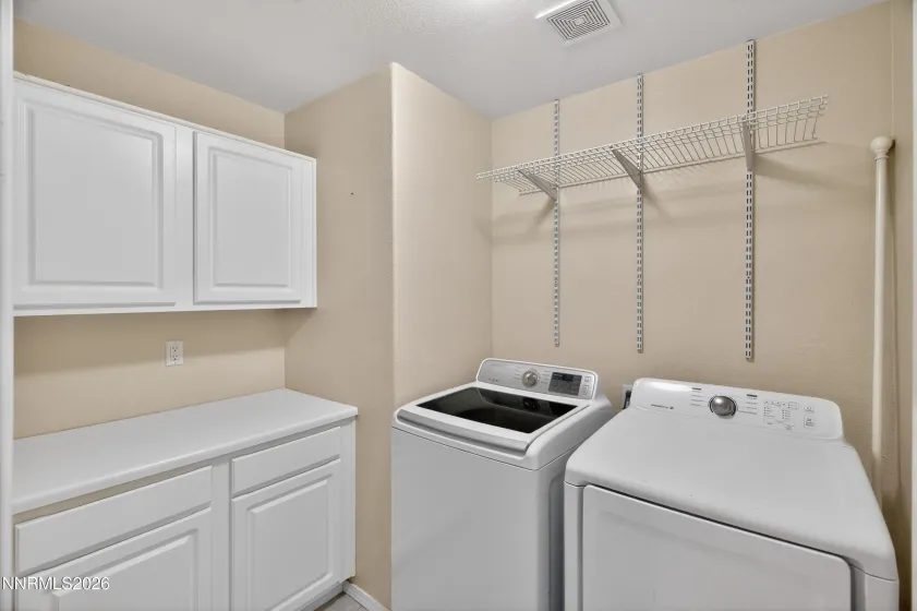 6279 Golden Meadow, Reno, Nevada 89519, 4 Bedrooms Bedrooms, ,3 BathroomsBathrooms,Residential,Residential,Golden Meadow,260003858