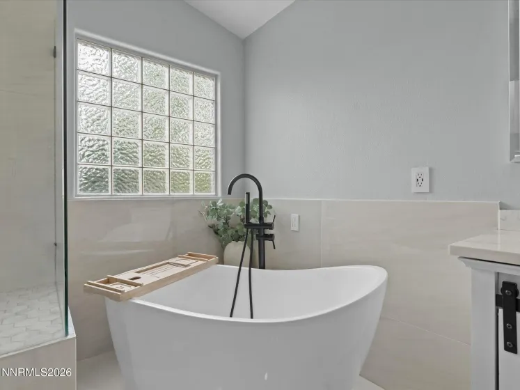 3015 Fairlands, Reno, Nevada 89523, 5 Bedrooms Bedrooms, ,3 BathroomsBathrooms,Residential,Residential,Fairlands,260003860